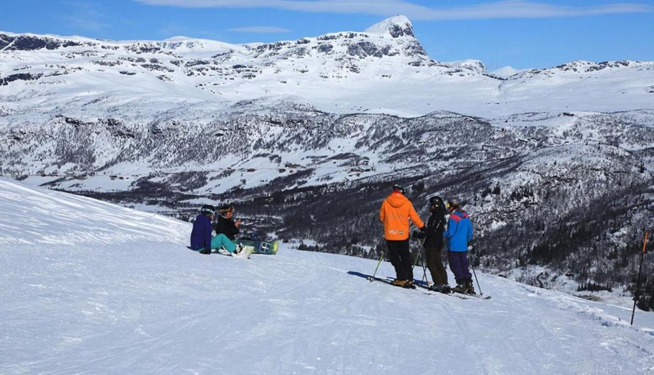 Leilighet Beitostolen Sentrum, Terrasse Og Innendors Parkering Экстерьер фото